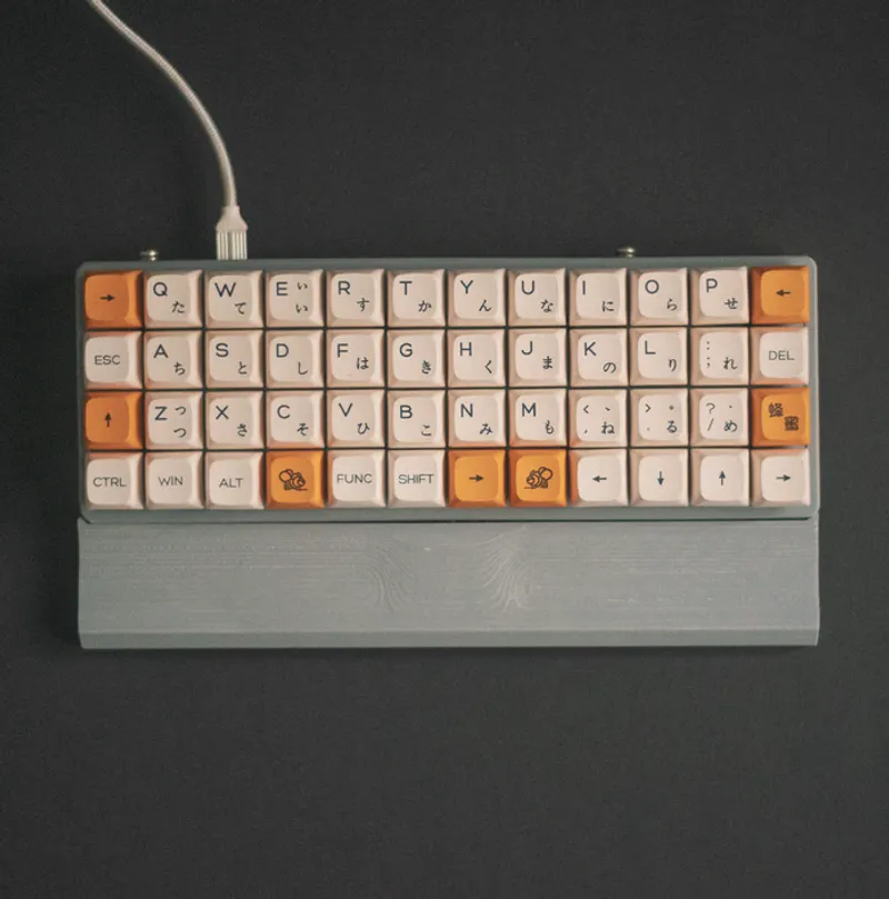 Custom Built Ortholinear Keyboard